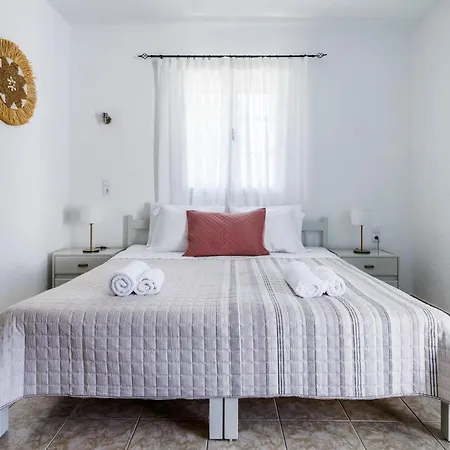 Aelia * ستافيلوس